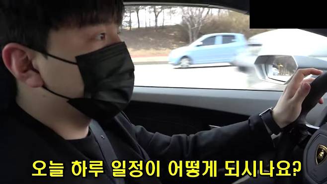 7년 만에 월 800억 프랜차이즈의 대표가 된 알바생 | 유텍스트 머니