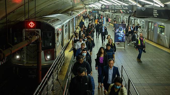 뉴욕시 맨해튼의 한 지하철역 (연합뉴스 자료사진)