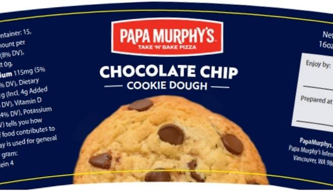 미국 질병통제예방센터(CDC)가 최근 살모넬라균 감염으로 섭취하지 말라고 경고한 '파파 머피스'의 초콜릿칩 쿠키 반죽 제품.  /연합뉴스