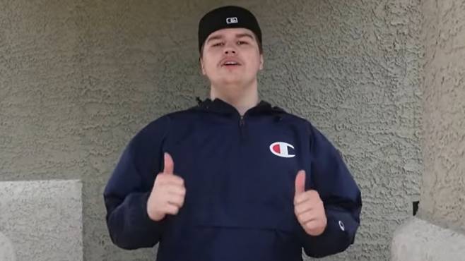 유튜브 영상을 촬영하다 총상을 당한 유튜버 태너 쿡. /사진=스카이뉴스 갈무