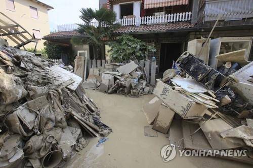 100년만의 최악 홍수 발생한 이탈리아 [AP 연합뉴스 자료사진. 재판매 및 DB 금지]