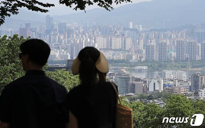 분양가 계속 오른다는데…새 아파트 싸게 들어가는 법 없나요[부동산백서]