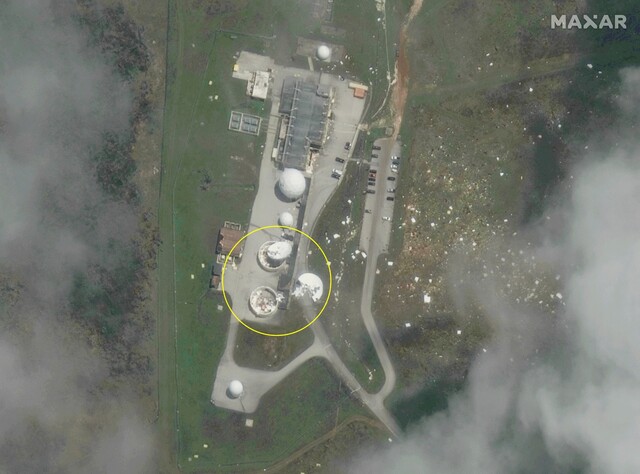 26일(현지시각) 괌 데데도에서 발생한 태풍 마와르 이후 파괴된 NASA 원격 지상 터미널 위성 사진. Maxar Technologies 제공. 연합뉴스