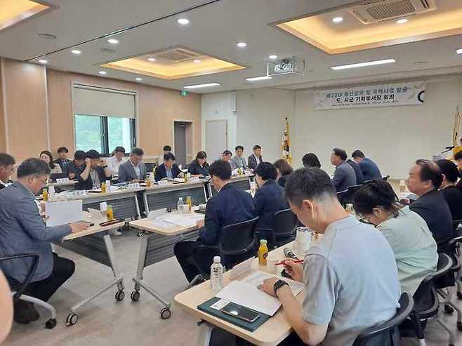 [전주=뉴시스] 전북도는 30일 전북연구원에서 14개 시군과 함께 지역현안 해결을 위한 공약과 대형 국책사업 발굴을 위한 시간을 가졌다. 2023.05.30 (사진= 전라북도청 제공)  *재판매 및 DB 금지