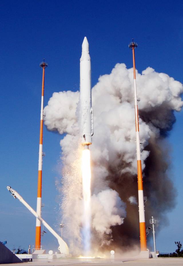 지난 2013년 1월 30일 고흥군 나로우주센터에서 나로호 3차가 발사되고 있다. 사진제공=한국항공우주연구원