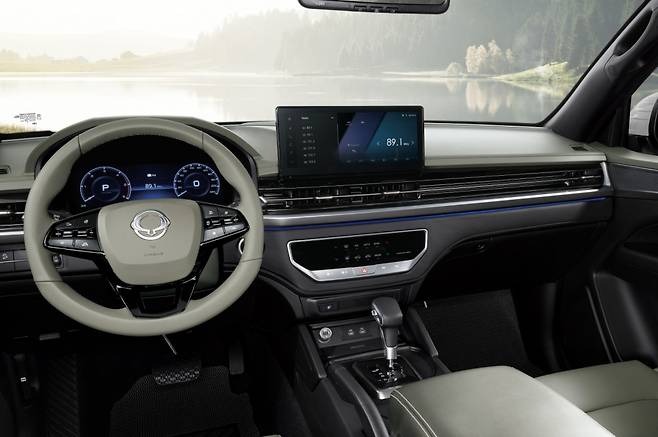 렉스턴 스포츠 칸 쿨멘 실내