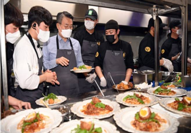 2022 리얼월드 프로젝트- 어나더키친 유스퀘어점 운영 모습. 호남대 제공