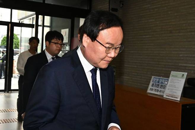 김재원  국민의힘 최고위원이 지난달 8일 오후 서울 여의도 국민의힘 당사에서 열린 중앙윤리위원회에 참석하고 있다. [이미지출처=연합뉴스]