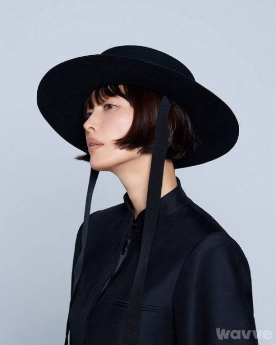 이나영(사진=웨이브)