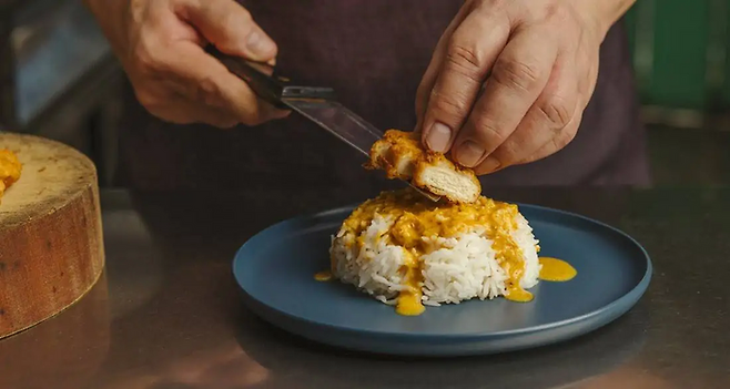 미국 잇저스트의 세포배양 닭고기로 만든 치킨너겟.  잇저스트