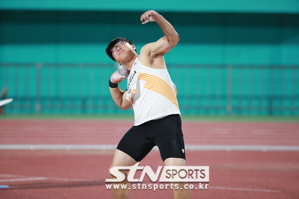 박시훈은 5일 오후 경북 예천스타디움에서 열린 '제20회 예천아시아U20육상경기선수권대회' 남자 포환던지기에 출전해 18m70을 던져 동메달을 획득했다. 사진┃데일리런 제공