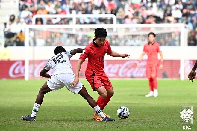 ▲ 돌파 시도하는 강성진. ⓒ대한축구협회