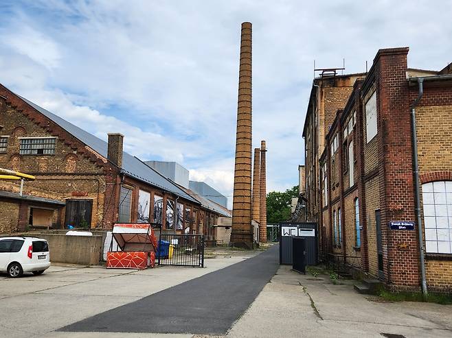 스타트업 기지·공연장으로 탈바꿈한 옛 유리 공예 공장 [바이스바써=연합뉴스]