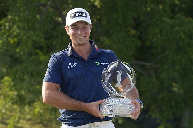 PGA 투어 메모리얼 토너먼트 우승한 호블란(사진=AP/뉴시스)