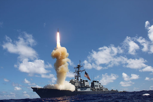 미 해군의 이지스함에서 SM-3 요격미사일이 발사되고 있다. 사진 출처 미 해군 홈페이지