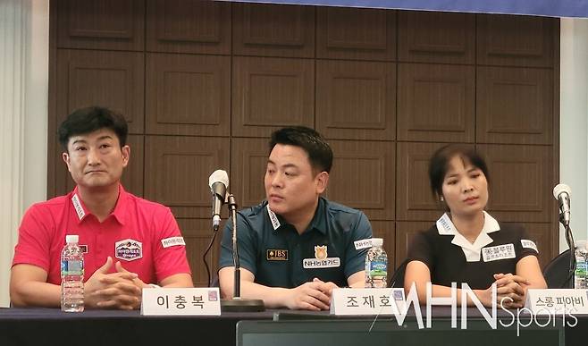 23-24시즌 PBA 미디어데이에 참석한 이충복-조재호-스롱 피아비ⓒMHN스포츠 권수연 기자