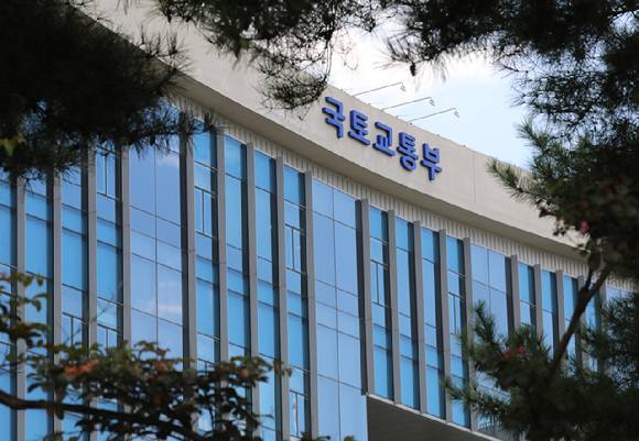 국토교통부는 올해 뉴:홈 사전청약 대상지와 공급시기를 확정, 이달 동작구 수방사 등 1천981가구 사전청약을 시행한다. [사진=뉴시스]