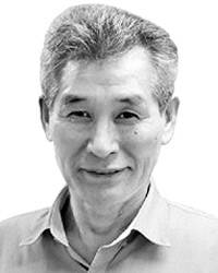 강준만 전북대 신문방송학과 명예교수