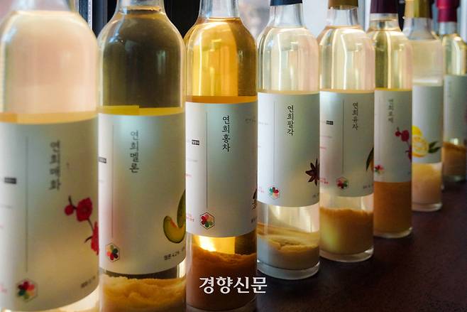 같이양조장에서  다양한 부재료를 넣고 만든 막걸리들