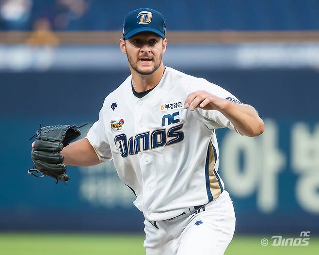 ▲ 지난해 NC에서 뛰던 당시 더모디. ⓒ NC 다이노스