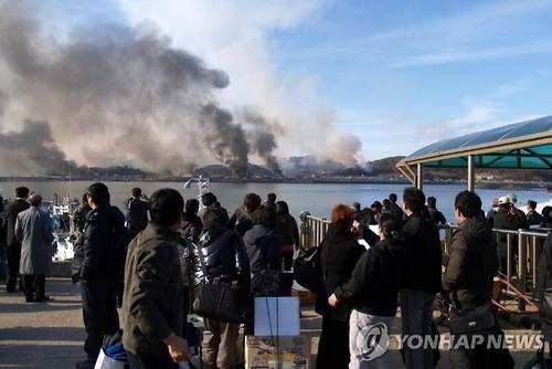 지난 2010년 북한이 연평도 포격 도발을 단행한 직후 상황.