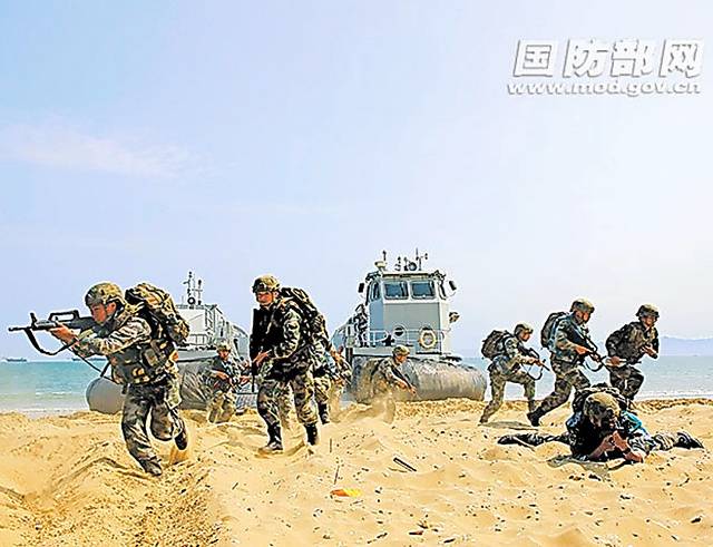 2021년 중국이 공개한 인민해방군 대만 합동 상륙 훈련 모습.