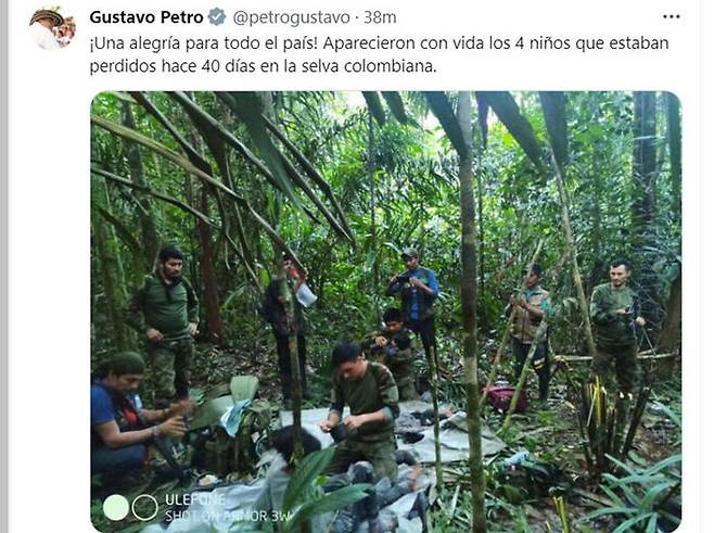 아마존 정글에서 아이들 4명의 구조 소식을 알리는 콜롬비아 대통령 트윗 (사진=구스타보 페트로 콜롬비아 대통령 트위터 캡처)
