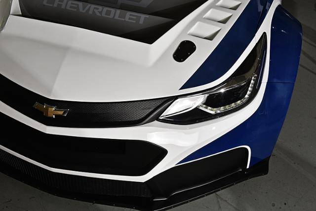 쉐보레[ 크루즈는 대한민국에서 가장 '모터스포츠'에 진심이었던 차량이다.