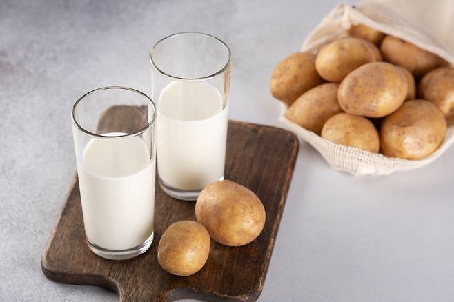 감자는 우유, 치즈 등 유제품과 영양 궁합이 좋다. [사진= 게티이미지뱅크]