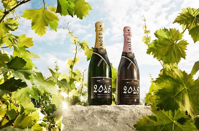 8년의 숙성 기간을 거져 세상에 나온 모엣 & 샹동 그랑 빈티지 2015. [사진 모엣 & 샹동]