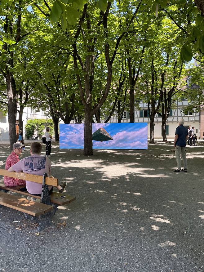 바젤 도심 곳곳엔 퍼블릭 프로그램인 〈파쿠르〉가 열린다 [독자 제공]