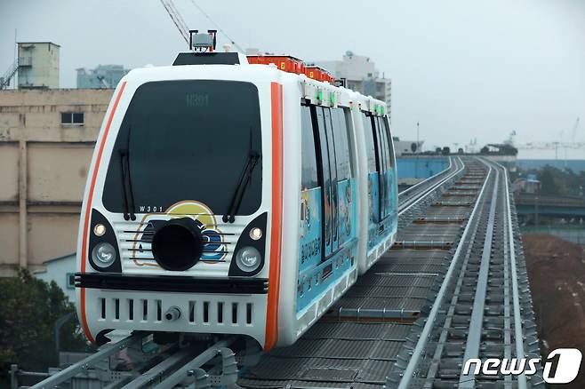 월미바다열차/뉴스1 ⓒ News1 정진욱 기자