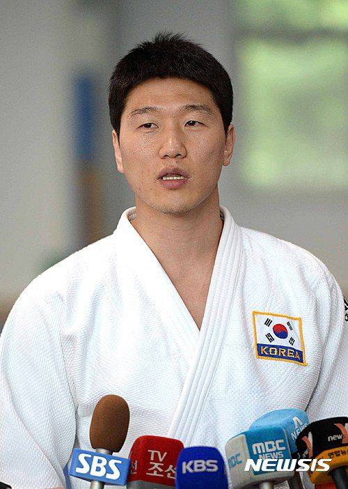 이원희 용인대 교수가 이번주 울란바토르 그랜드슬램을 현역 복귀전으로 삼는다.