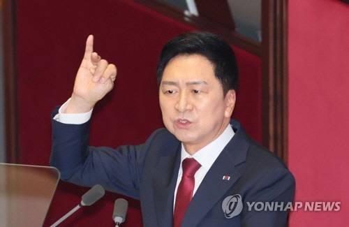 국민의힘 김기현 대표가 20일 오전 국회에서 열린 본회의에서 교섭단체 대표연설을 하고 있다. [연합뉴스]