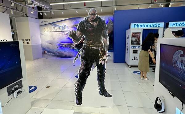 - 후고 쿠프카 키가 상당히 크다 "부럽다"