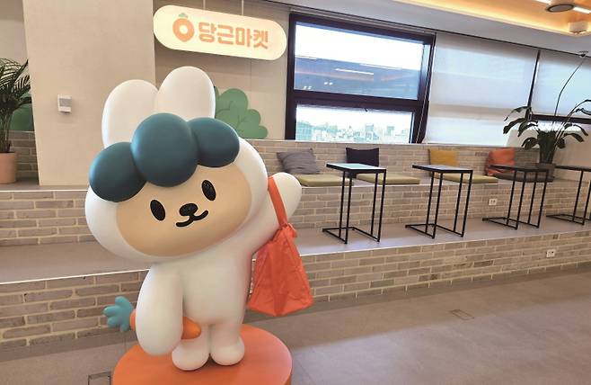 커머스에 커뮤니티 기능을 강화하는 업체들이 늘고 있다.[사진=연합뉴스]