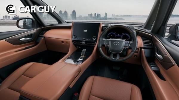 토요타 벨파이어 인테리어