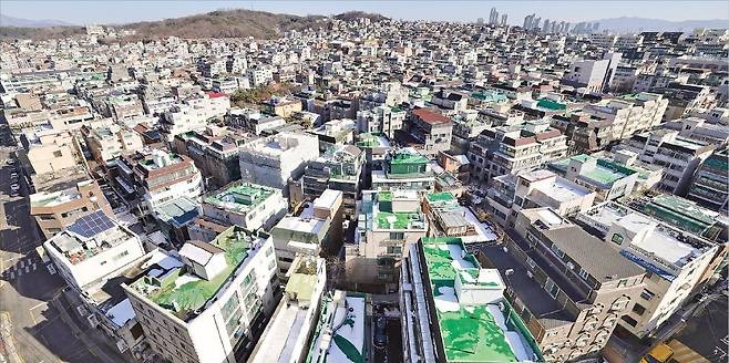 전세는 사기 무섭고 월세 내기엔 부담…고민하는 세입자들