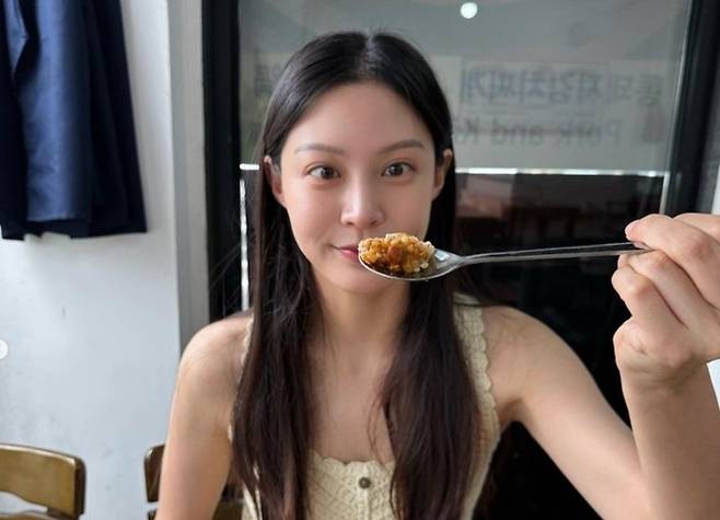 조민씨의 부산대 의전원 관련 입시비리 혐의 공소 시효가 두달 앞으로 다가오면서 검찰이 어떤 결정을 내릴지 주목된다. [사진출처 = 인스탸그램]