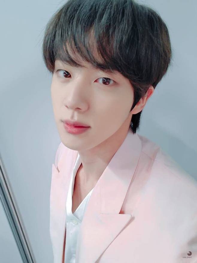 방탄소년단 진, '美 가장 영향력 있는 뮤직 인플루언서' 전 세계 남성 1위