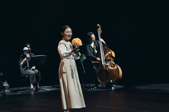 "Paper Flower Garden" (National Theater of Korea)