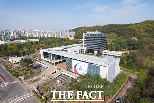 충남 천안시가 민선 8기 출범 1주년을 맞아 "시민의 일상이 희망으로 빛나는 이제껏 본 적 없는 새로운 미래를 그려나가겠다"고 30일 밝혔다. / 천안시