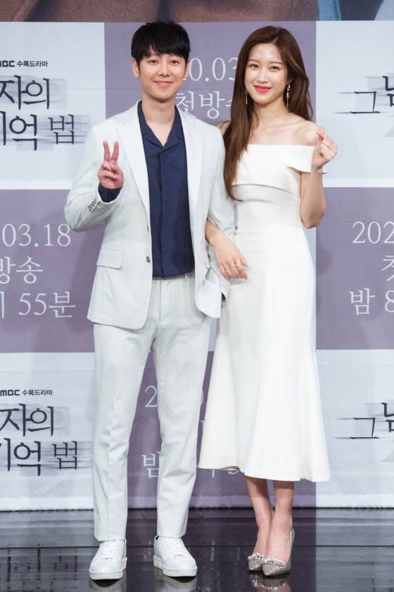 김동욱, 문가영./사진=MBC