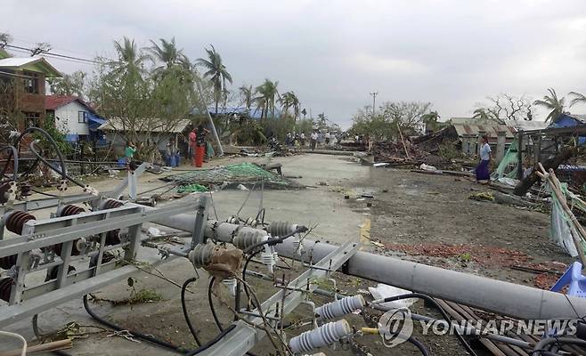 사이클론 피해 입은 미얀마  [EPA 연합뉴스 자료사진. 재판매 및 DB 금지]