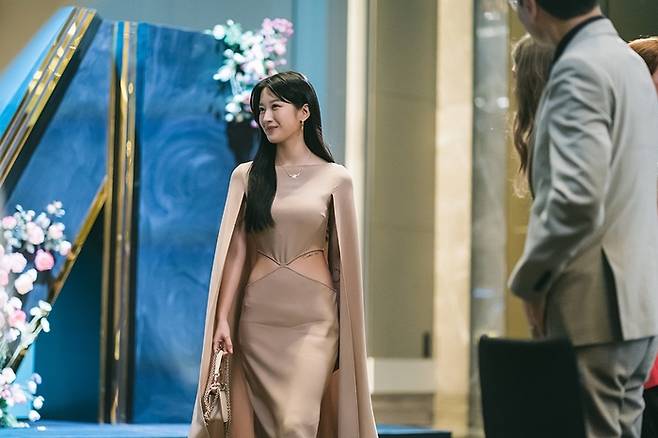 tvN 월화극 ‘이로운 사기’에 특별출연하는 배우 문가영의 스틸 이미지. 사진 tvN