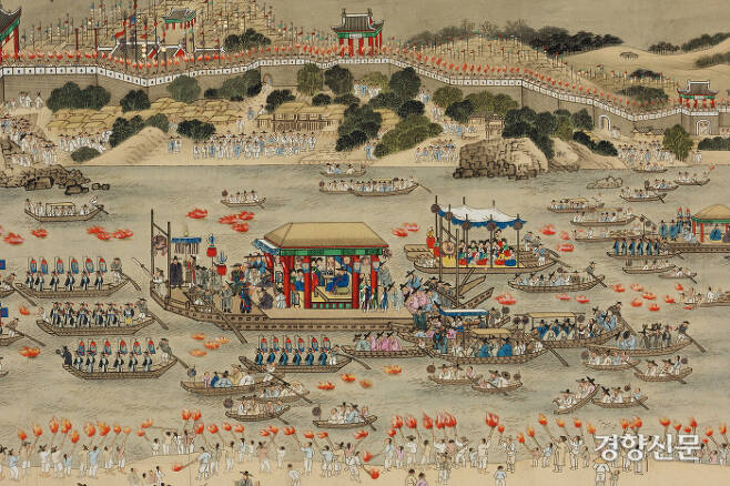단원 김홍도(1745~?)이 그린 것으로 추정되는 ‘평안감사 향연도’. 대동강에서 평안감사가 베푼 잔치의 모습을 담은 그림이다.|국립중앙박물관 제공