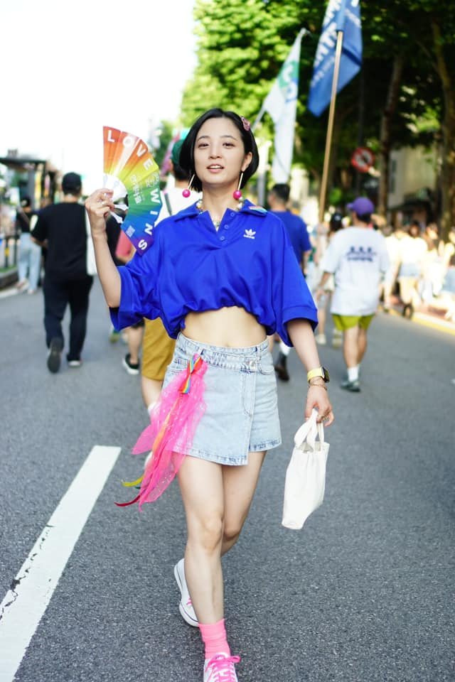 류호정 정의당 의원이 지난 1일 오후 서울 을지로 일대에서 열린 제24회 서울퀴어문화축제에 참가하고 있다. (사진=류호정 의원 페이스북) 2023.07.03. /사진=뉴시스