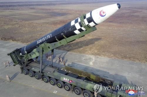 북한 ICBM 화성-17형 [평양 조선중앙통신=연합뉴스 자료사진. 재판매 및 DB 금지]