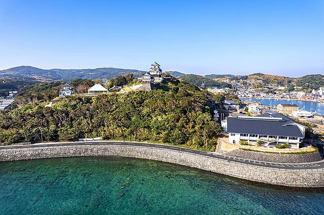 히라도 성과 시가지[사진/나가사키현 관광연맹 제공]