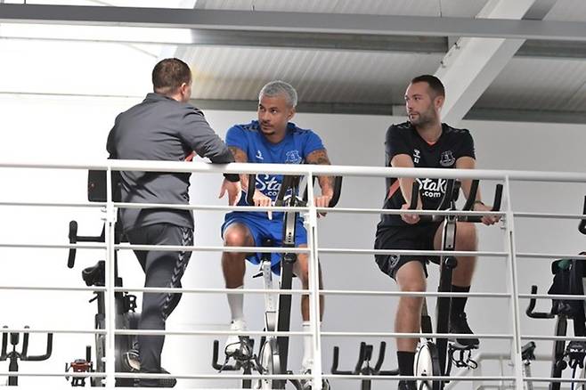 ▲ 알리가 에버튼 프리시즌에 참가했다 ⓒ 에버튼 구단 공식